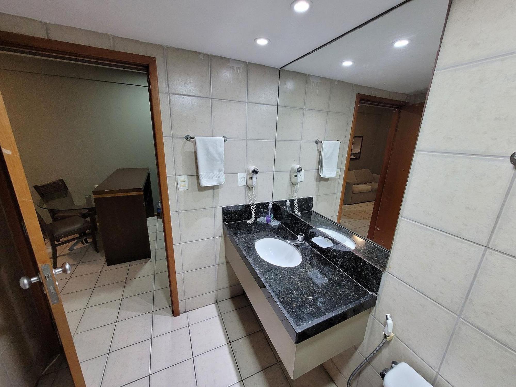 Flat No Condominio Metropolis - Ilha Do Leite Ресифи Екстериор снимка