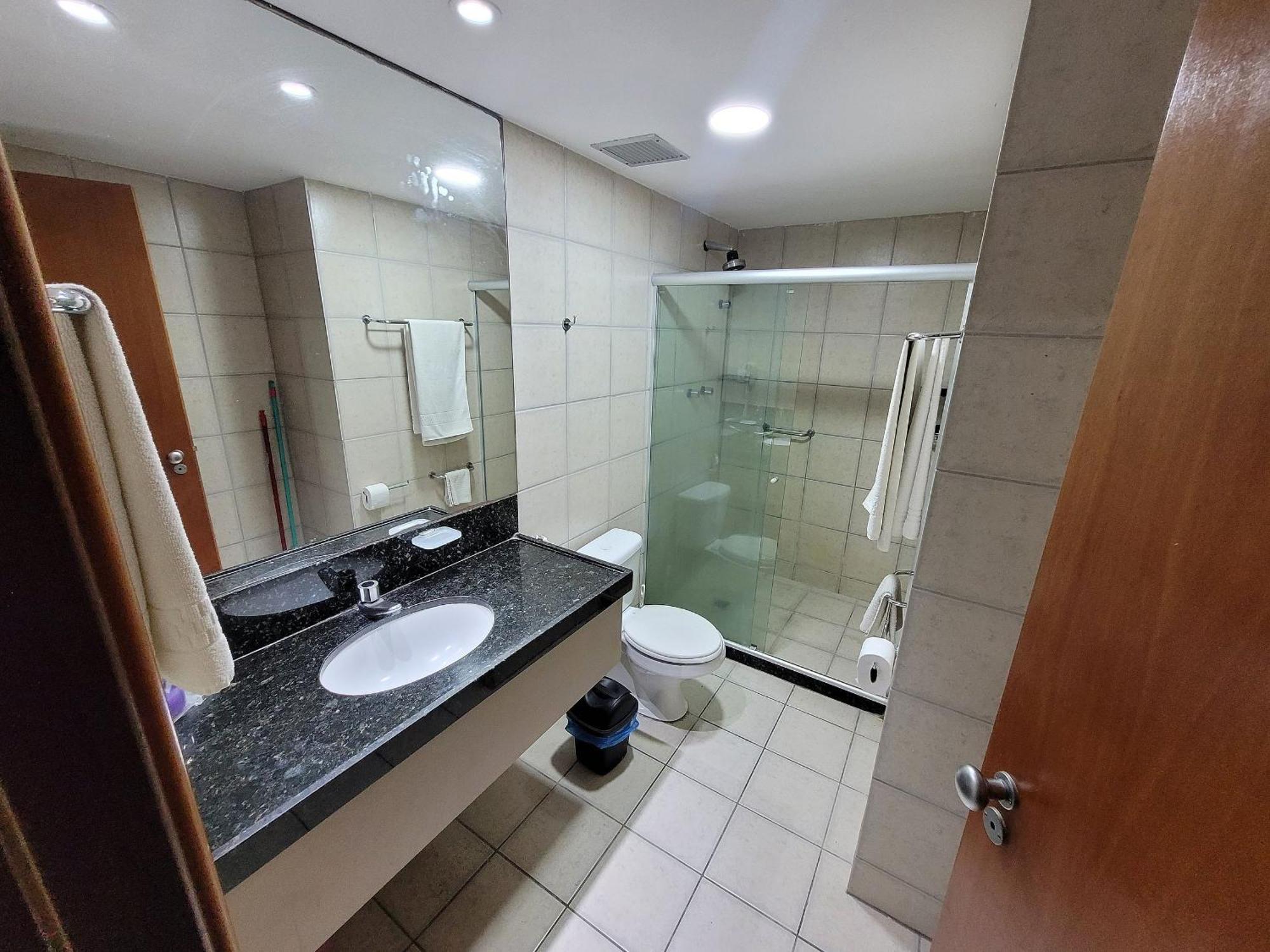 Flat No Condominio Metropolis - Ilha Do Leite Ресифи Екстериор снимка