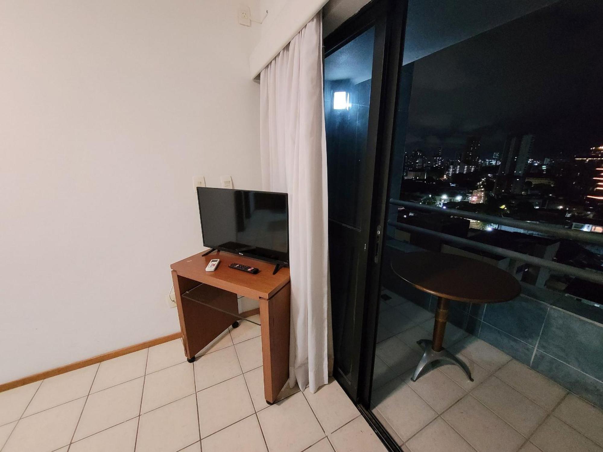 Flat No Condominio Metropolis - Ilha Do Leite Ресифи Екстериор снимка
