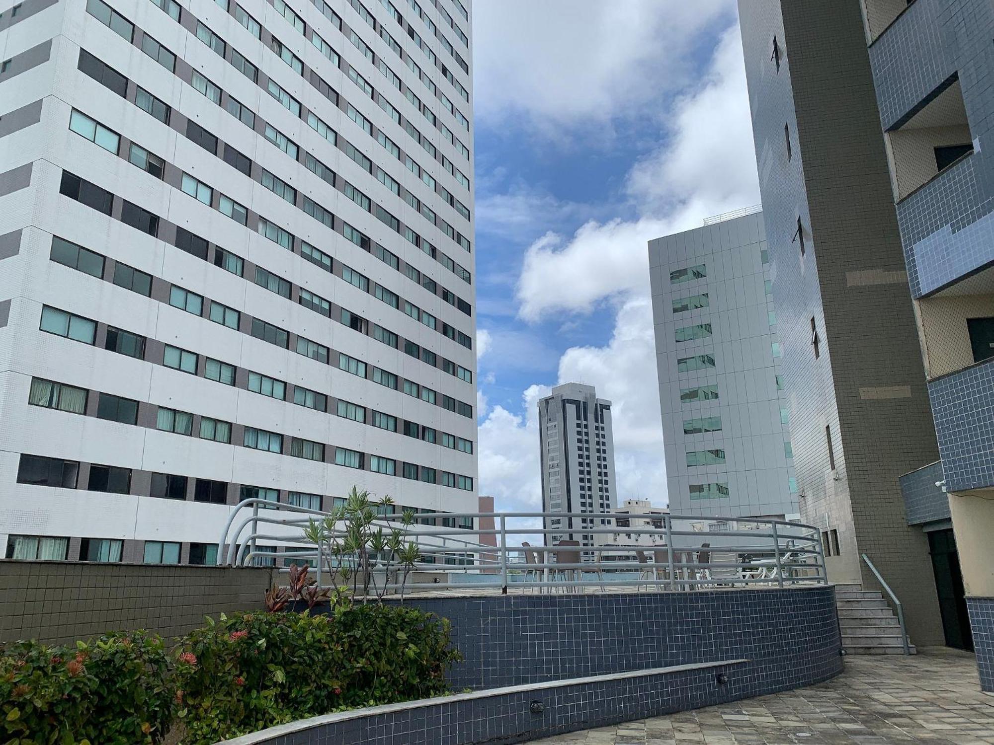 Flat No Condominio Metropolis - Ilha Do Leite Ресифи Екстериор снимка